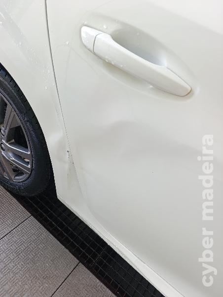 PEUGEOT 208 1.2 Turbo 100cv Gasolina