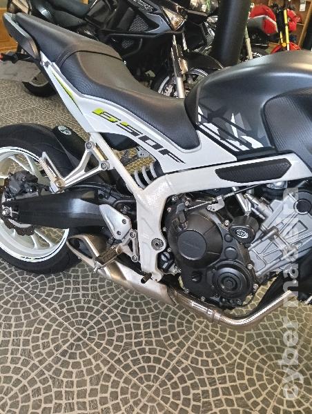Honda 650f 650 cc Supersport