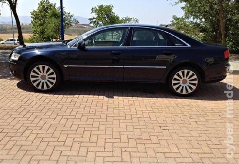 AUDI A8 4.2TDI V8 quattro (326cv) (5 lug) (4p) Gasóleo