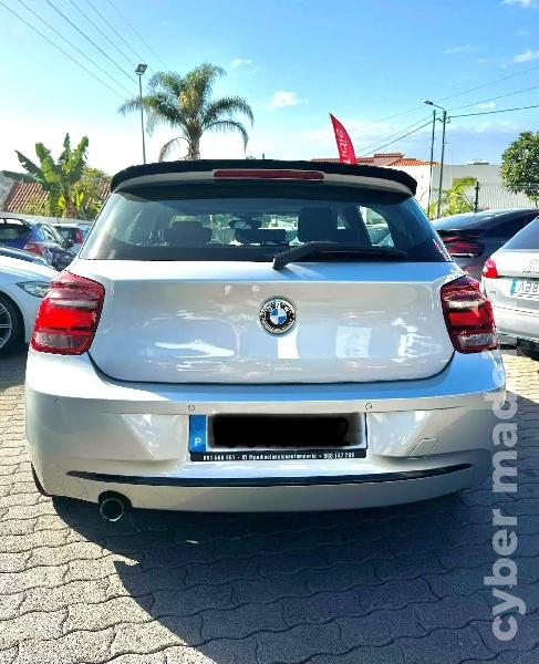 BMW Serie 1 116D Sport Gasóleo