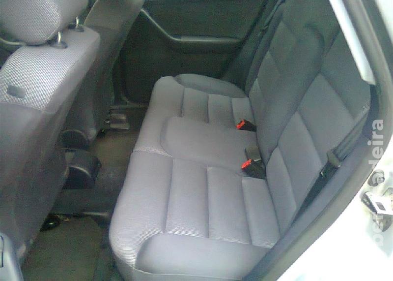AUDI A3 1.9 TDI Attraction (130cv) (5p) Gasóleo