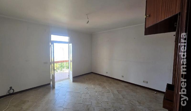 Moradia T4 para Venda