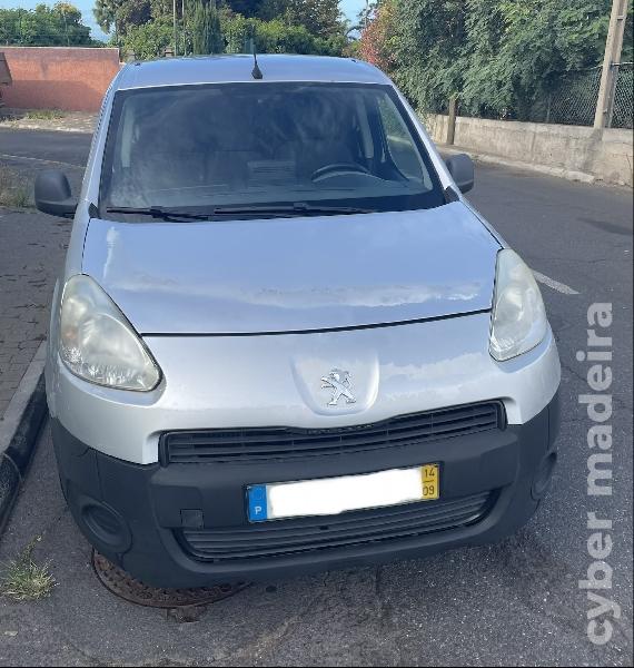 PEUGEOT PARTNER 1.6 hdi 90cv - 3lug - 2014 Gasóleo