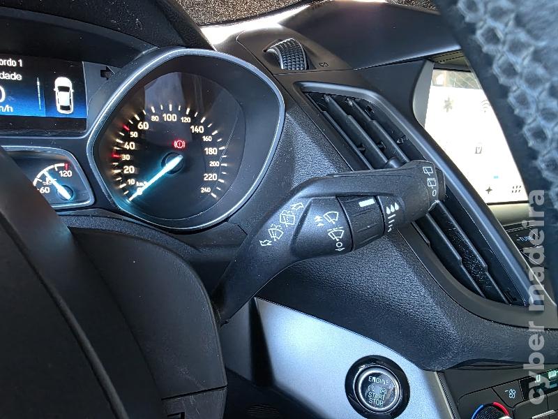 FORD KUGA 1.5 TDCi BUSINESS Gasóleo