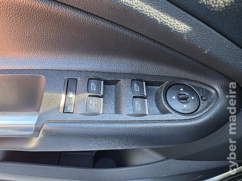 FORD KUGA 1.5 TDCi BUSINESS Gasóleo