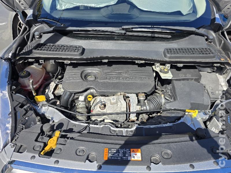 FORD KUGA 1.5 TDCi BUSINESS Gasóleo