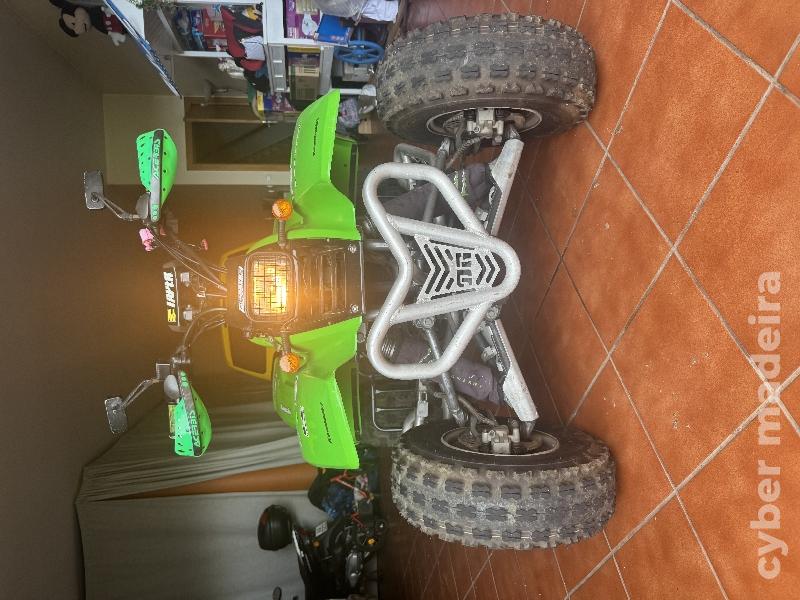 Kawazaki Kawazaki 250 cc Motocross