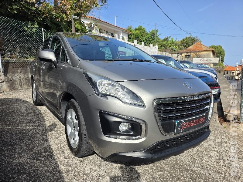 PEUGEOT 3008 1.6 HDi STYLE AUTOMÁTICO Gasóleo