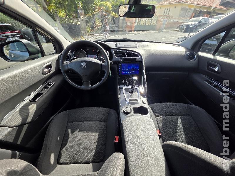 PEUGEOT 3008 1.6 HDi STYLE AUTOMÁTICO Gasóleo