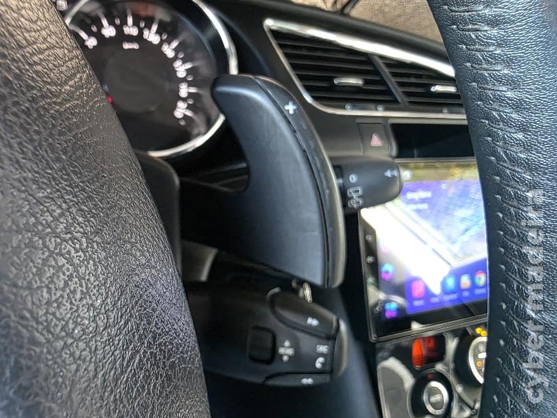 PEUGEOT 3008 1.6 HDi STYLE AUTOMÁTICO Gasóleo