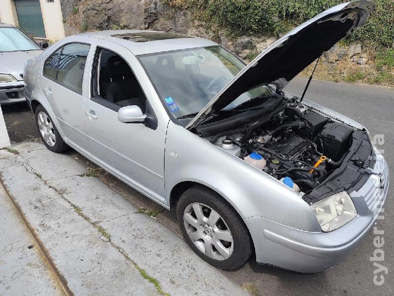 VOLKSWAGEN BORA 1.9 TDI Gasóleo