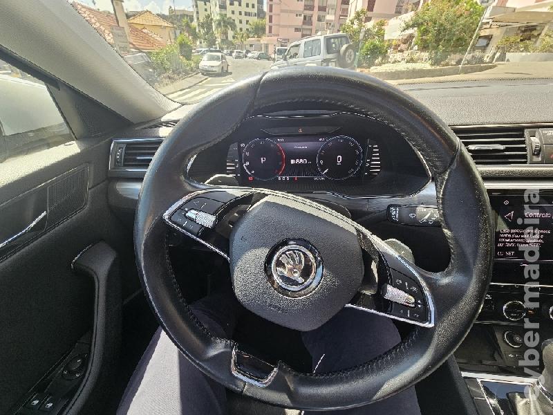 SKODA SUPERB Break 2.0 TDI Ambition DSG (Campanha Esp. TAXI/TVDE) Gasóleo
