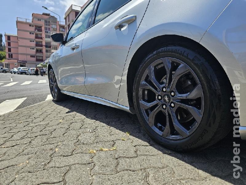 FORD FOCUS 1.0 EcoBoost MHEV ST-Line AutO Gasolina