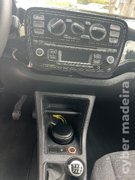 VOLKSWAGEN UP 1.0 BLUEMOTION MOVE Gasolina