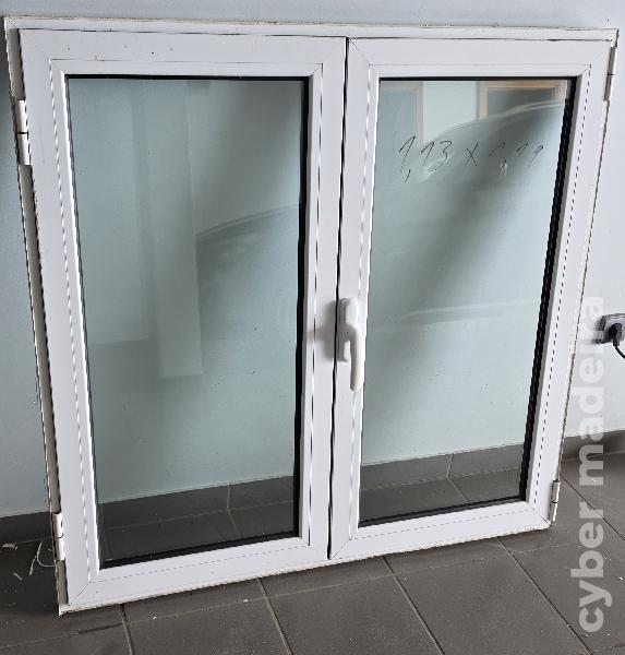 Janela em aluminio com vidro duplo