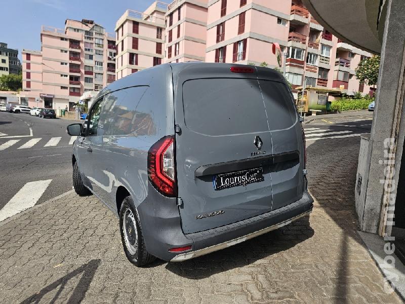 RENAULT KANGOO 1.5 DcI 95cv CX.6 VAN 2022 Iva Dedutivel. Gasóleo