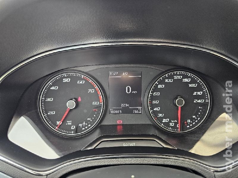 SEAT AROSA ARONA TSI 115CV STYLE PLUS SUV CX6 2019 Gasolina