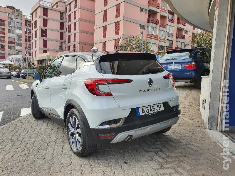 RENAULT CAPTUR TCE 91CV TENHO SUV CX.6 2023 Gasolina
