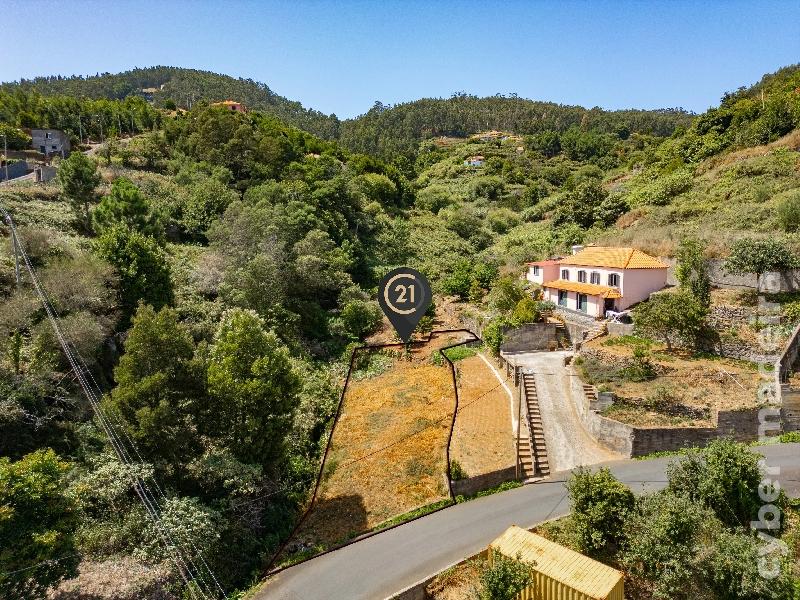 Terreno T3 para Venda
