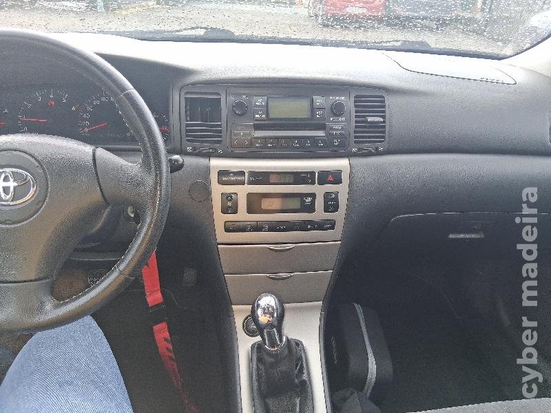 TOYOTA COROLLA 2.0 d4d Gasóleo