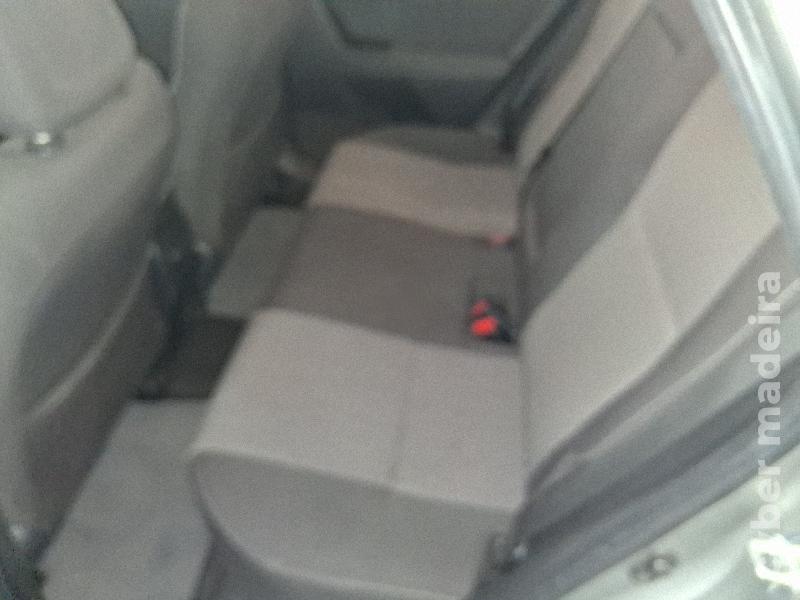 TOYOTA AURIS 1.4 d4d Gasóleo