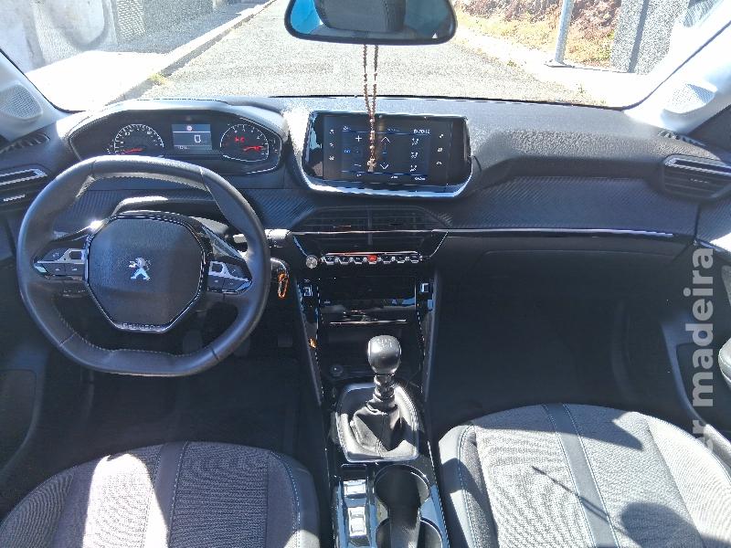 PEUGEOT 208 1.2 turbo Gasolina