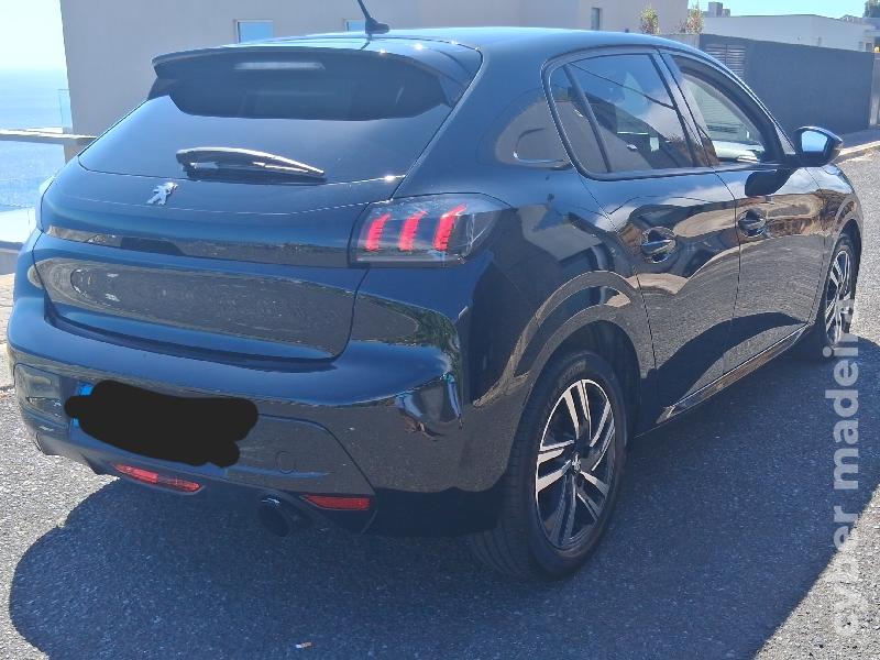 PEUGEOT 208 1.2 turbo Gasolina
