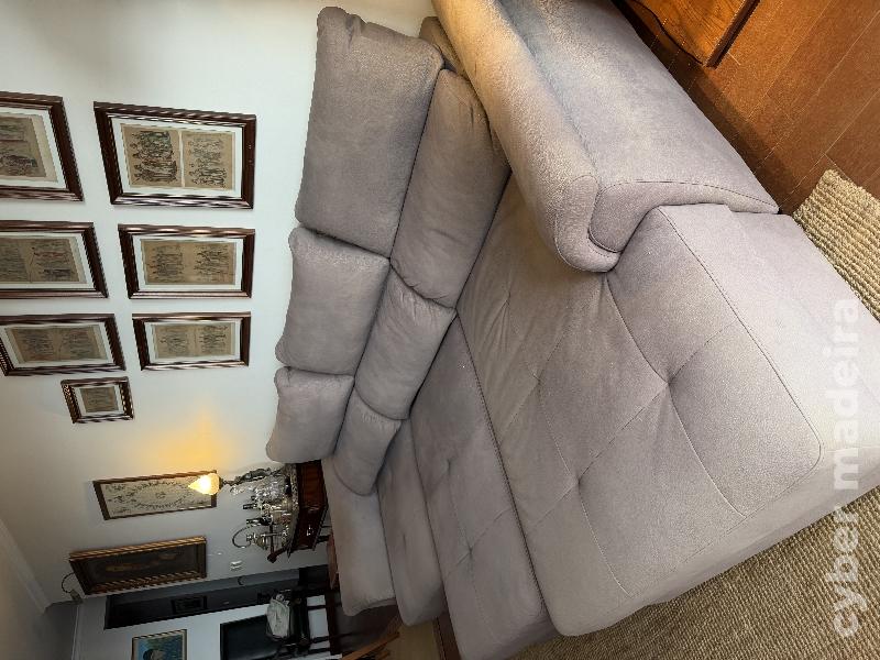 Sofá com chaise longue