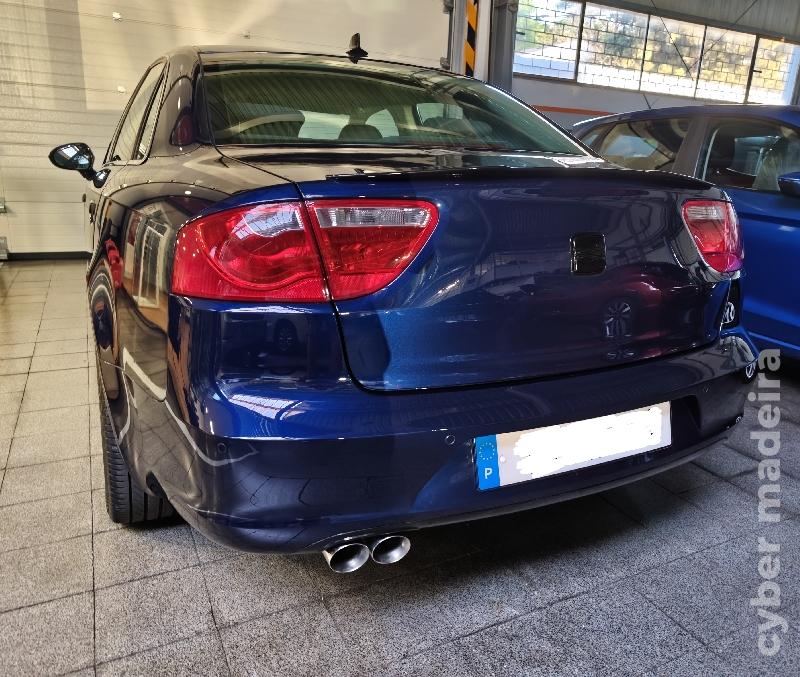 SEAT LEON Exeo 2.0 TDI 143cv Gasóleo