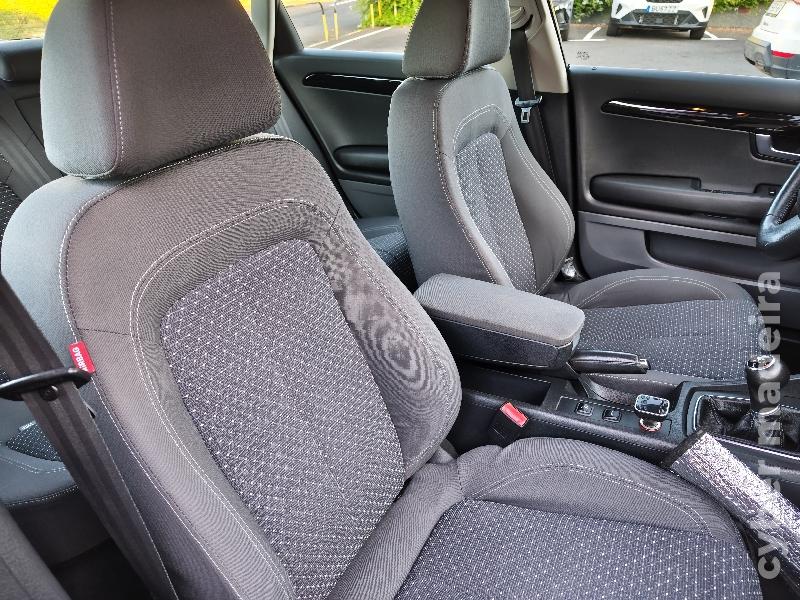 SEAT LEON Exeo 2.0 TDI 143cv Gasóleo