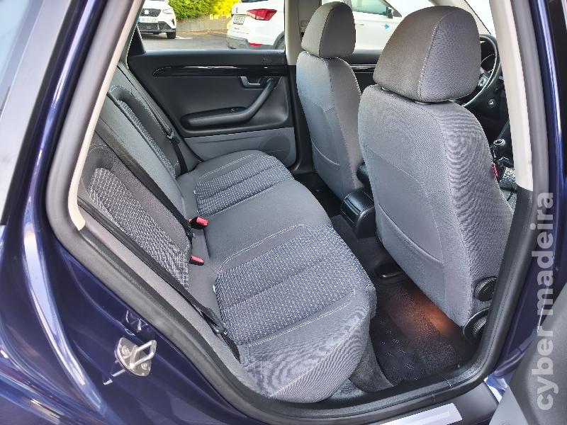 SEAT LEON Exeo 2.0 TDI 143cv Gasóleo
