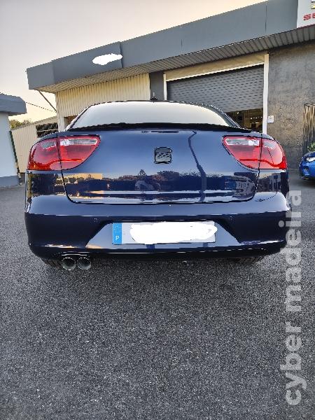 SEAT LEON Exeo 2.0 TDI 143cv Gasóleo