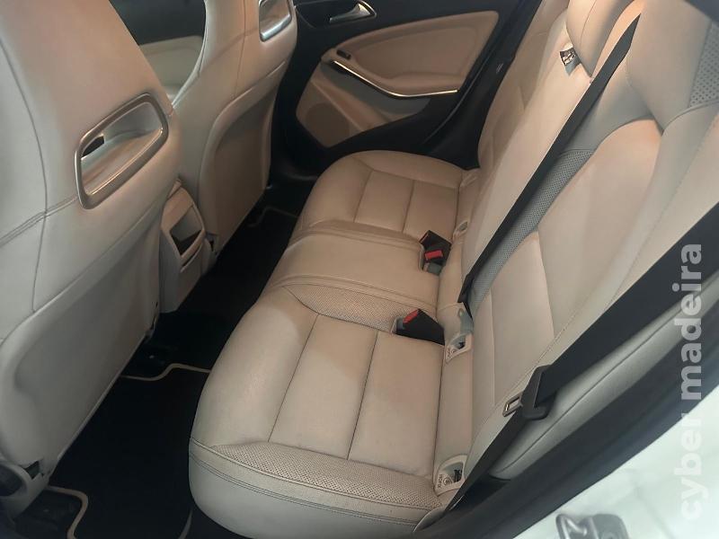MERCEDES A 200 cdi urban - 2015 Gasóleo