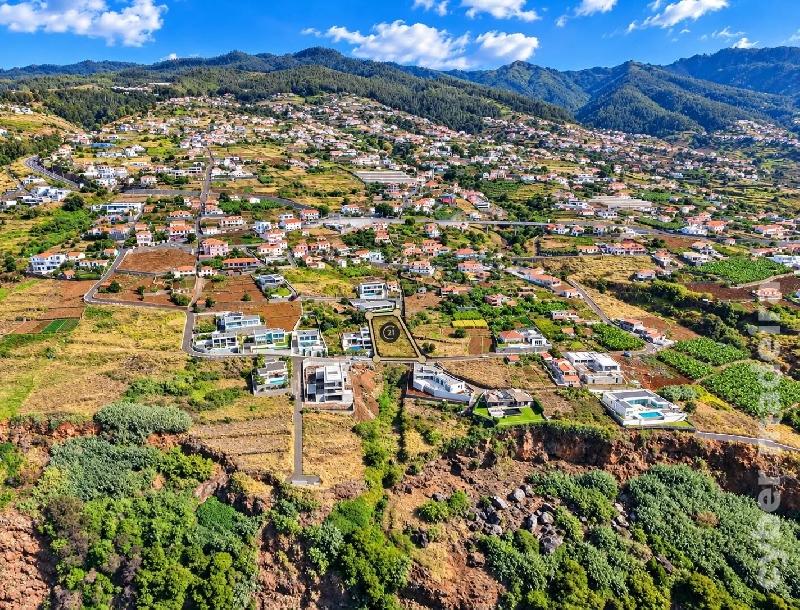 Terreno Outros para Venda