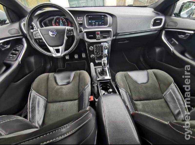 VOLVO V40 1.6 R-Design Gasóleo