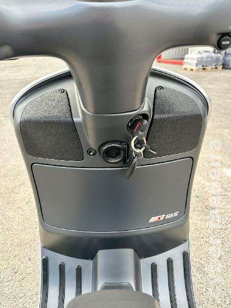 Vespa GTS Super Sport 125 cc Supersport
