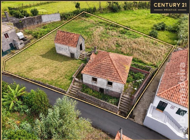 Moradia T2 para Venda