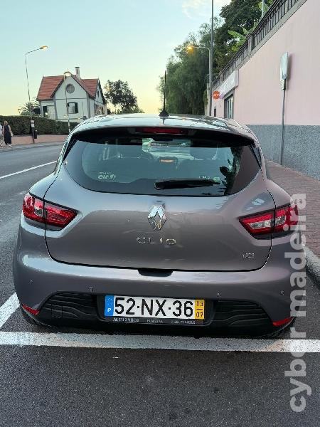 RENAULT CLIO IV 1.5 dci Gasóleo