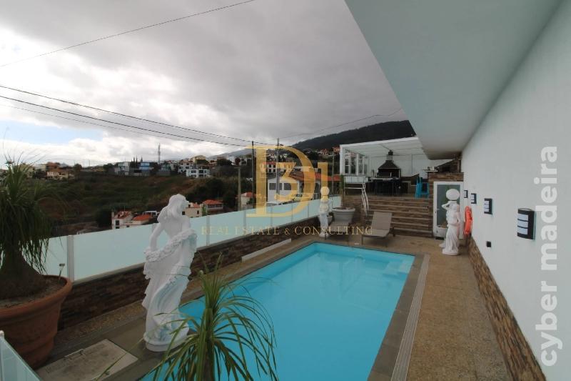 Moradia T4 para Arrendamento