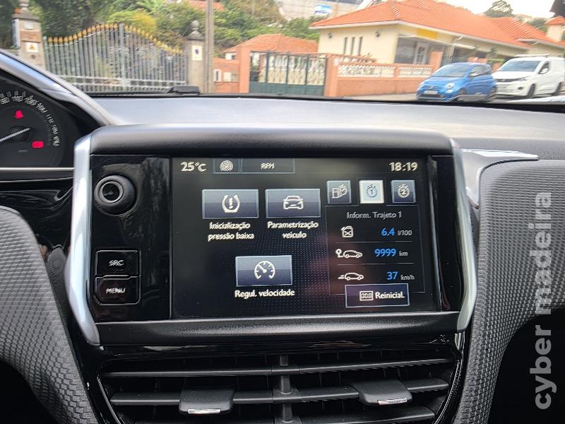 PEUGEOT 2008 1.6 HDi ALLURE Gasóleo