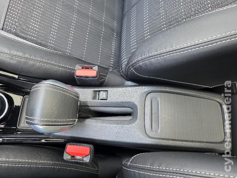 PEUGEOT 2008 1.6 HDi ALLURE Gasóleo