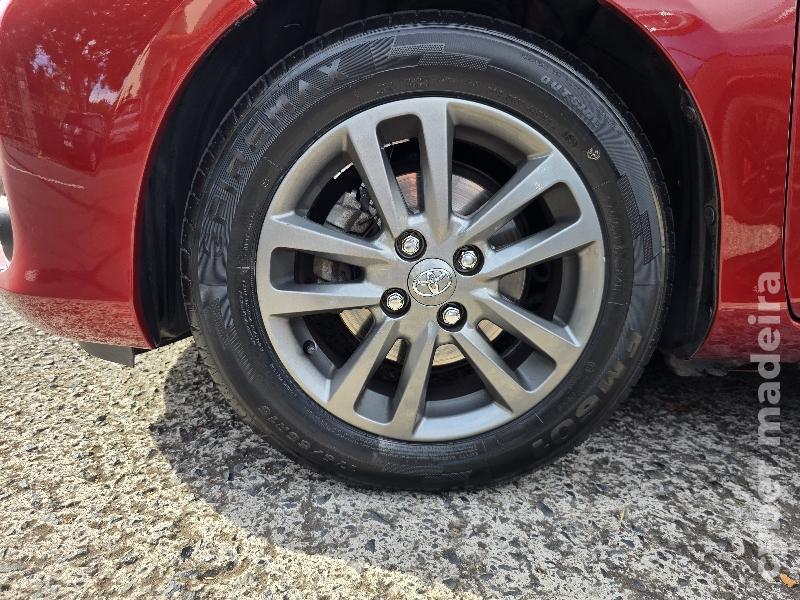 TOYOTA YARIS 1.4 D4D COMFORT Gasóleo