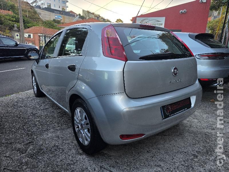FIAT PUNTO 1.2 EASY Gasolina