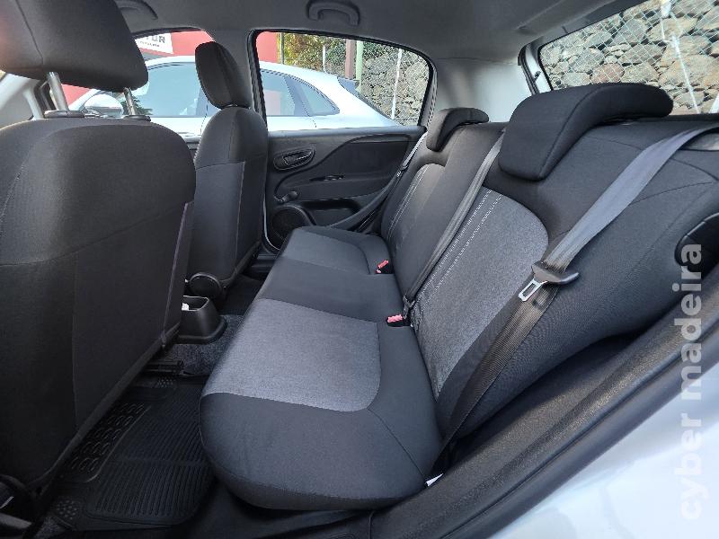 FIAT PUNTO 1.2 EASY Gasolina
