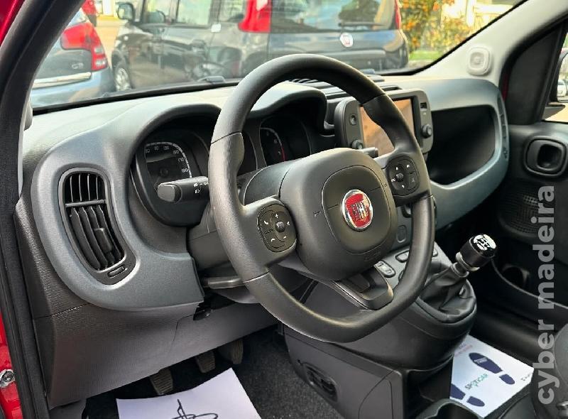 FIAT PANDA city cross Híbrido