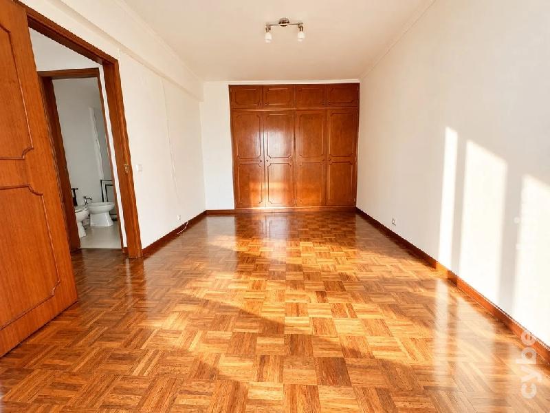 Apartamento T1 para Venda