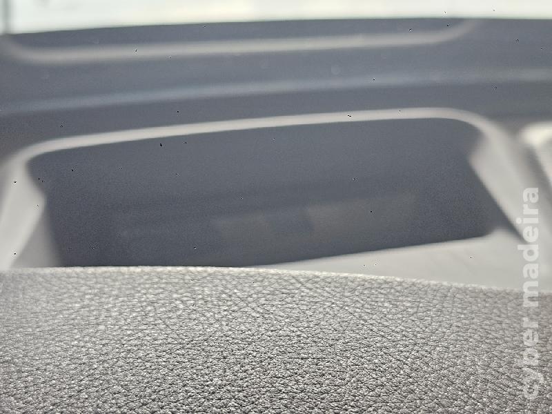 BMW Serie 3 318 d Touring Line Sport Auto Gasóleo