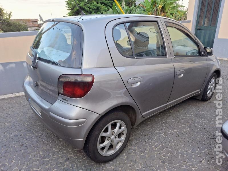 TOYOTA YARIS XP10 Gasóleo
