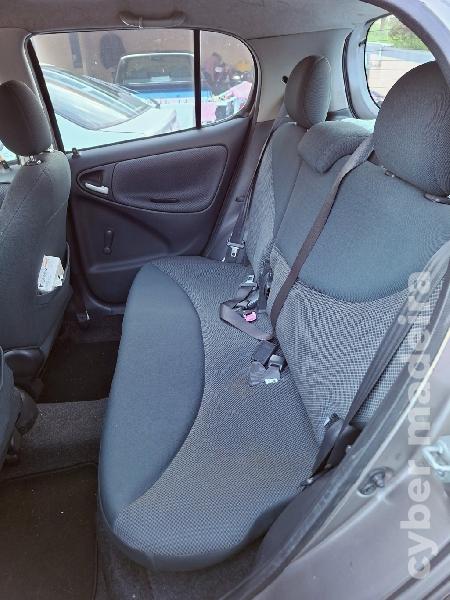 TOYOTA YARIS XP10 Gasóleo