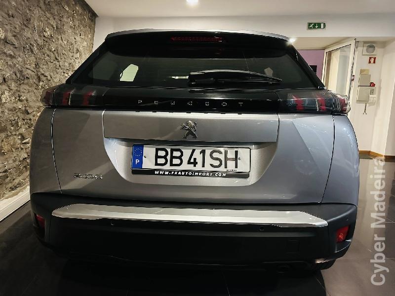PEUGEOT 2008  1.2T PURETECH ACTIVE Gasolina